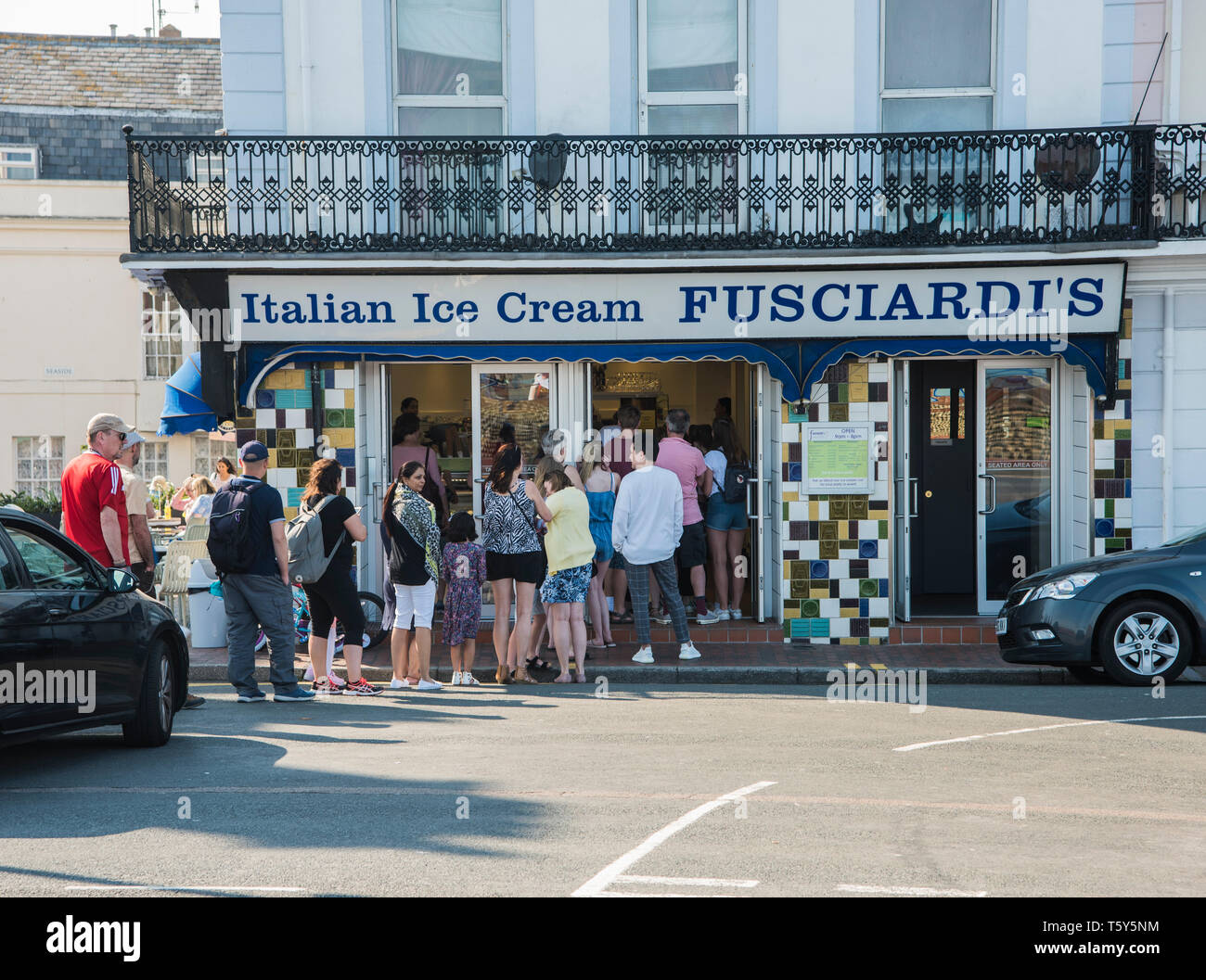 Fusciardi ice cream parlour hires stock photography and images Alamy